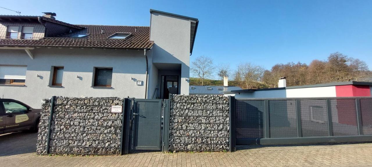 Grosse Tolle 4 Zimmer Ferienwohnung Im Herzen Des Odenwaldes Mörlenbach Buitenkant foto