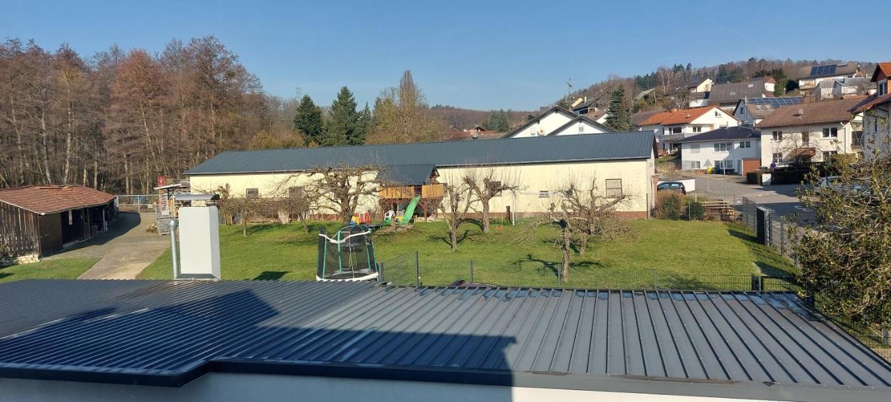 Grosse Tolle 4 Zimmer Ferienwohnung Im Herzen Des Odenwaldes Mörlenbach Buitenkant foto