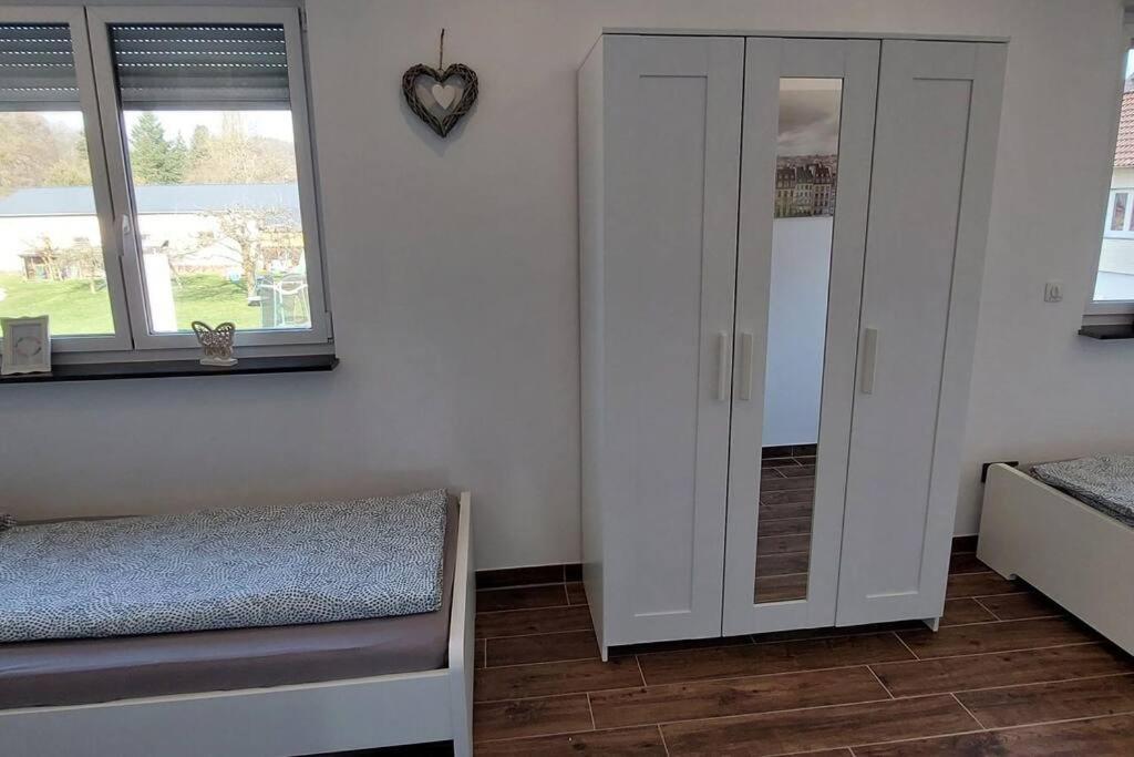 Grosse Tolle 4 Zimmer Ferienwohnung Im Herzen Des Odenwaldes Mörlenbach Buitenkant foto